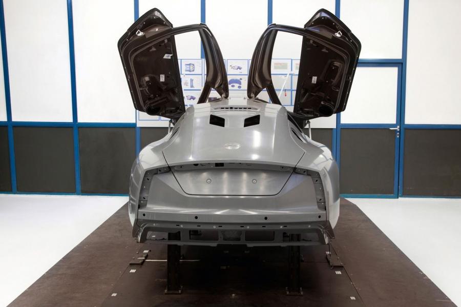  Volkswagen XL1 2013 года  (фото 46 из 78)